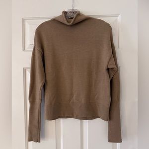 ARITZIA WILFRED TURTLENECK SWEATER